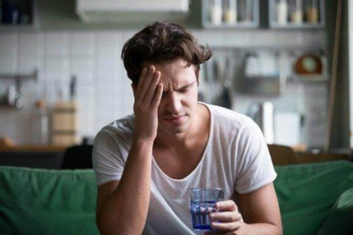 5 naturlige hjemmemidler til at slippe af med hovedpine