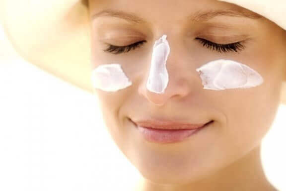 Sådan behandles melasma med creme
