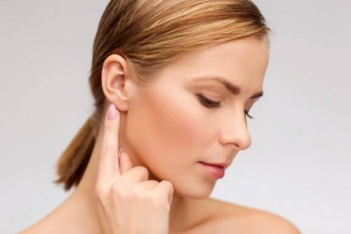 Prøv disse naturlige midler mod tinnitus