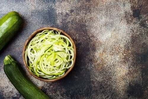 squash i strimler