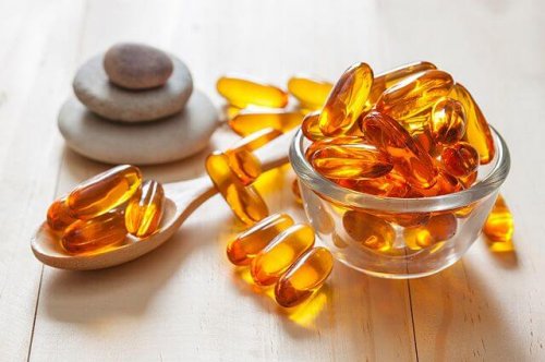 Skål med vitaminpiller