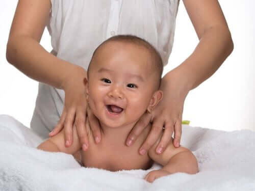 Lær om den bedste massage til en baby