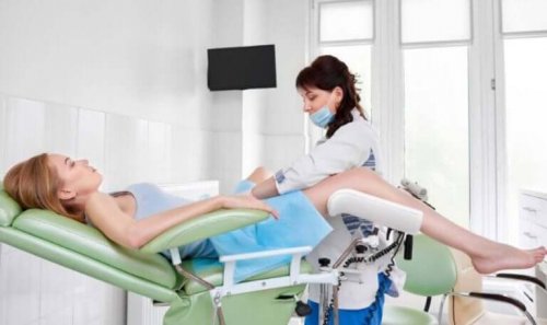 Der foretages celleprøver ved gynækologen