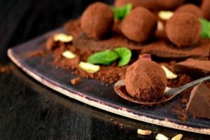 Opskrift på hjemmelavede chokoladetrøfler