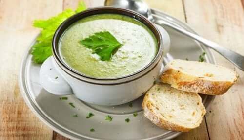 Tre lækre opskrifter på grøntsagspaté