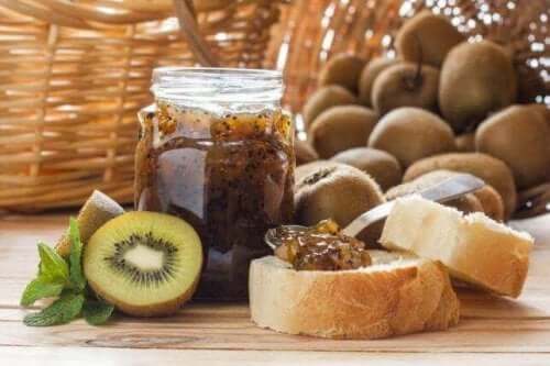 Kiwi er en god frugt til marmelade uden tilsat sukker