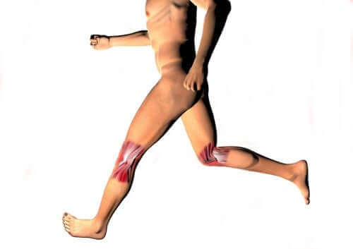 Mand løber og illustrerer bevægelse af knæ