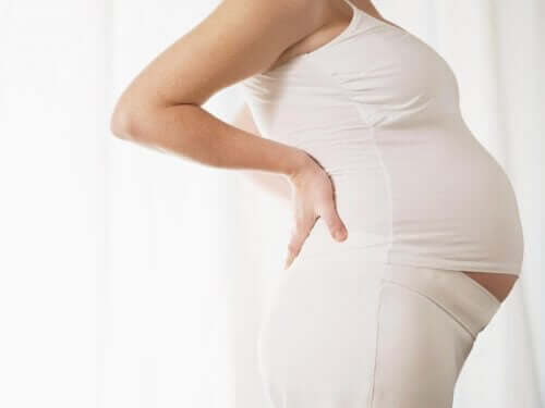 Iskiassmerter under graviditet