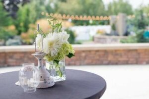 Idéer til billigt hjemmelavet bordpynt