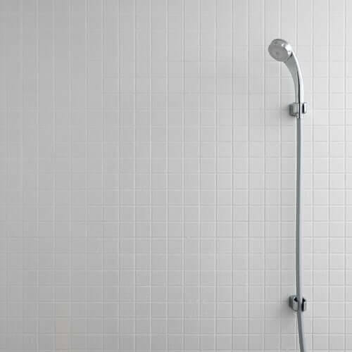 Brusebade fjerner dødt væv på huden