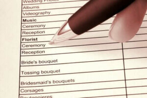 Tips til at planlægge et hurtigt bryllup