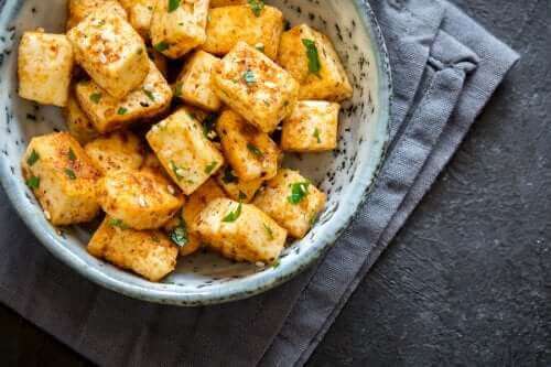 Retter med tofu: To opskrifter, du kan prøve derhjemme