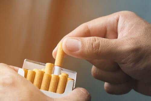 Tre naturlige typer terapi mod nikotinafhængighed