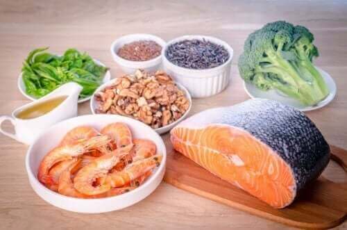 Fødevarer med omega-3 er godt til at holde højt kolesteroltal væk
