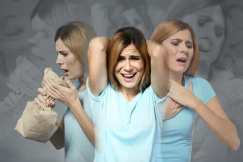 Kvinde oplever angst