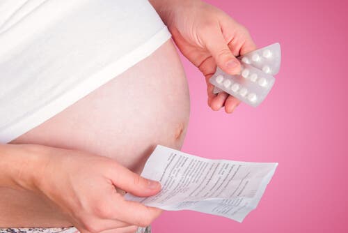 Kvinde ønsker at tage antibiotika under graviditet