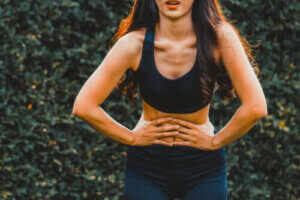 Hvorfor får man sidestik?