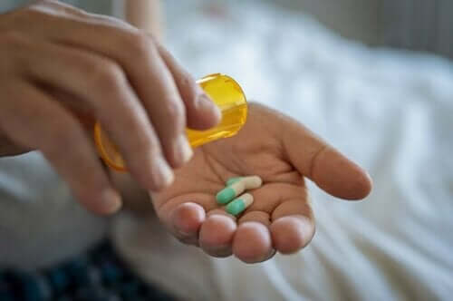 Antibiotika mod urinvejsinfektioner i hånd