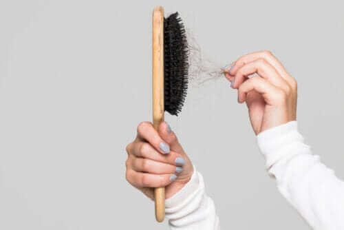 Tips til at rengøre hårbørsten