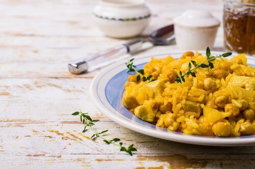 Karry med kikærter og basmatiris