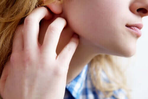 Hudkløe eller pruritus: Symptomer, årsager og anbefalinger