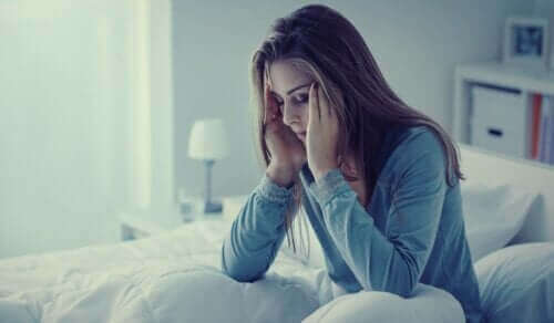 Natteangst: Symptomer, årsager og behandling