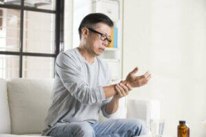 Følelsesløse hænder: Hvorfor sker det?