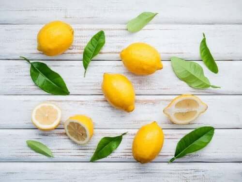 Egenskaber ved citron og naturlige midler