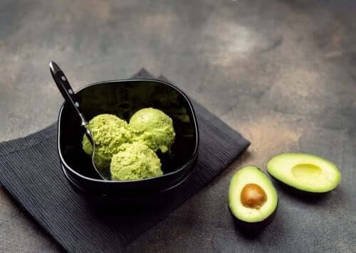 Sådan kan man lave en cremet avocadosauce