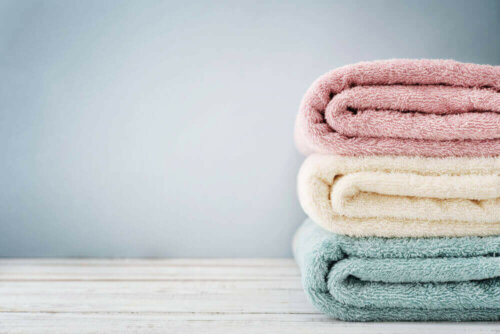 Håndklæder foldet nydeligt sammen