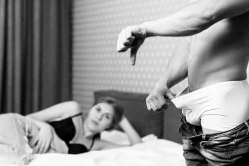 Hvad er forsinket udløsning egentlig?