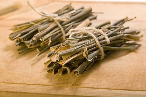 Pilebark bundet sammen