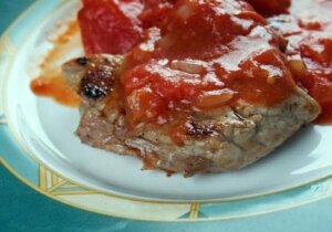 Steak neapolitan - få den nemme opskrift her