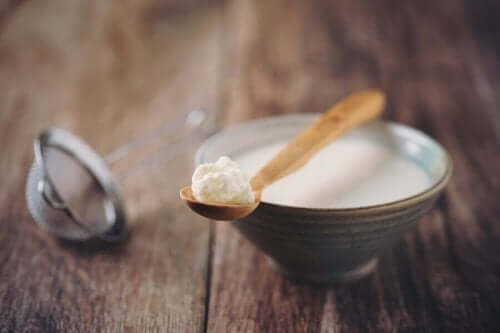 Hvad er vandkefir? Fordele, anvendelse og en opskrift