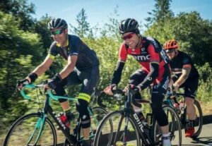 Hvad skal jeg spise før, under og efter cykling?