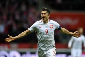 Robert Lewandowski: Den kost, der holder ham i toppen
