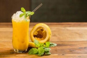 Sådan laver du en granita med passionsfrugt