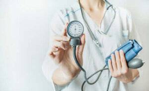 Alderen, hvor man skal begynde at kontrollere hypertension