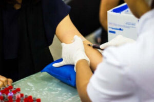 Årsager til forhøjede triglycerider og symptomer