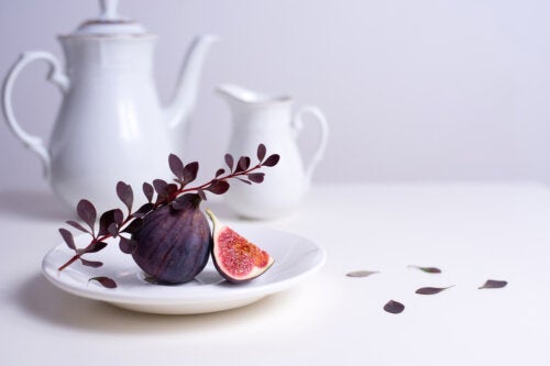Te af figenblade: Fordele og hvordan man tilbereder det