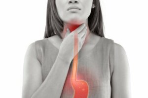 7 vaner, der forårsager gastroøsofageal refluks