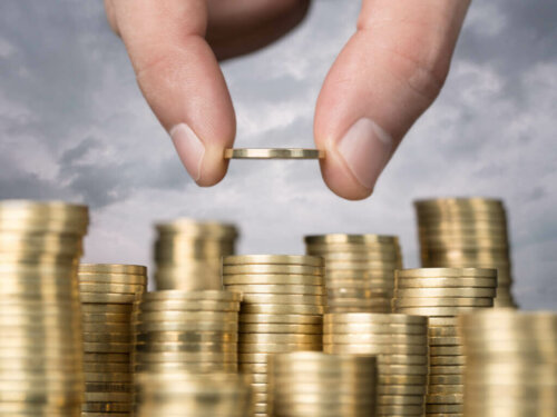 Person stabler mønter