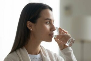 7 måder til at reducere protein i urinen naturligt
