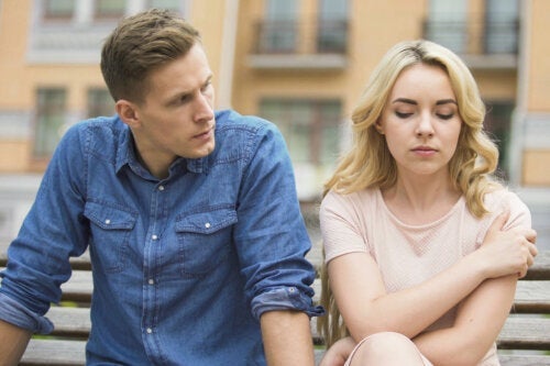 6 metoder til at opmuntre en partner, når han/hun er sur på dig