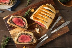 En original opskrift til at tilberede beef wellington