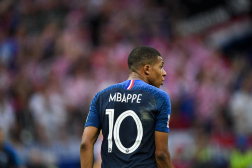 Kylian Mbappé: Den næste store fodboldstjernes strenge trænings- og kostrutine
