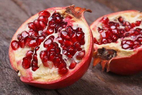 Frisk granatæble