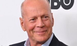 Hvad er afasi? Lær om sygdommen, der fik Bruce Willis til at gå på pension