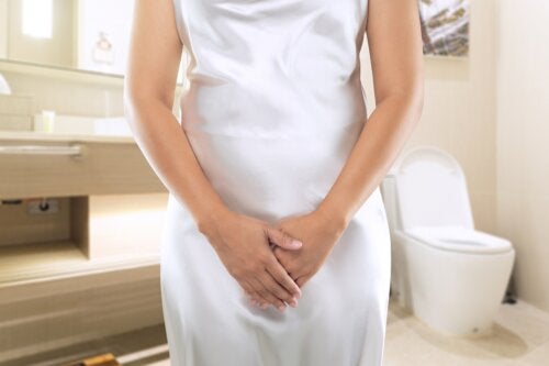 Urininkontinens efter fødslen: Hvorfor opstår det, og hvordan behandles det?