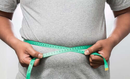 Er det sandt, at fedme reducerer den forventede levetid?